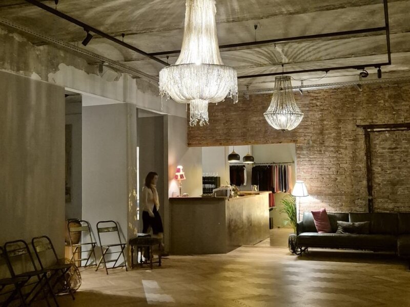 ONE TANGO Salon — impression